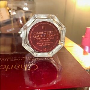 Charlotte's Magic Cream - Instant Turnaround Moisturizer